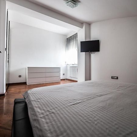 Vracar Historical Suites Belgrade Exterior photo