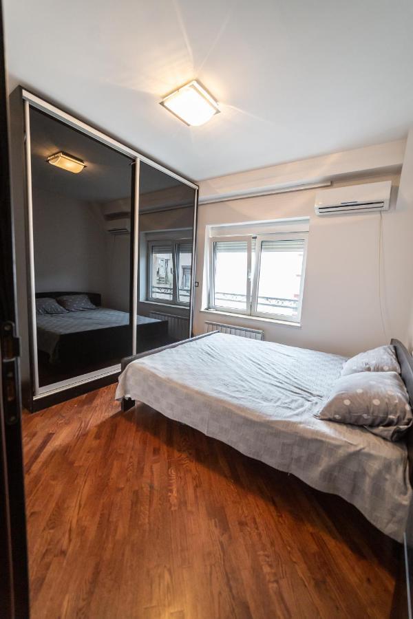 Vracar Historical Suites Belgrade Exterior photo