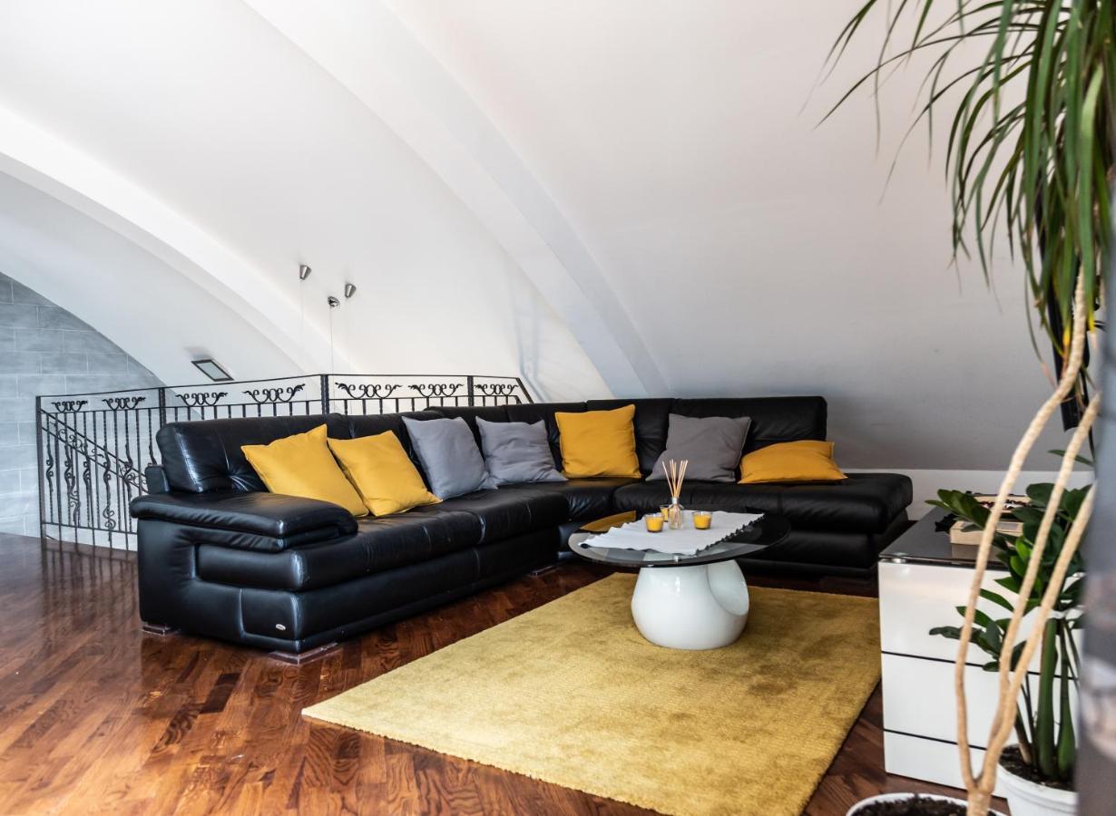 Vracar Historical Suites Belgrade Exterior photo